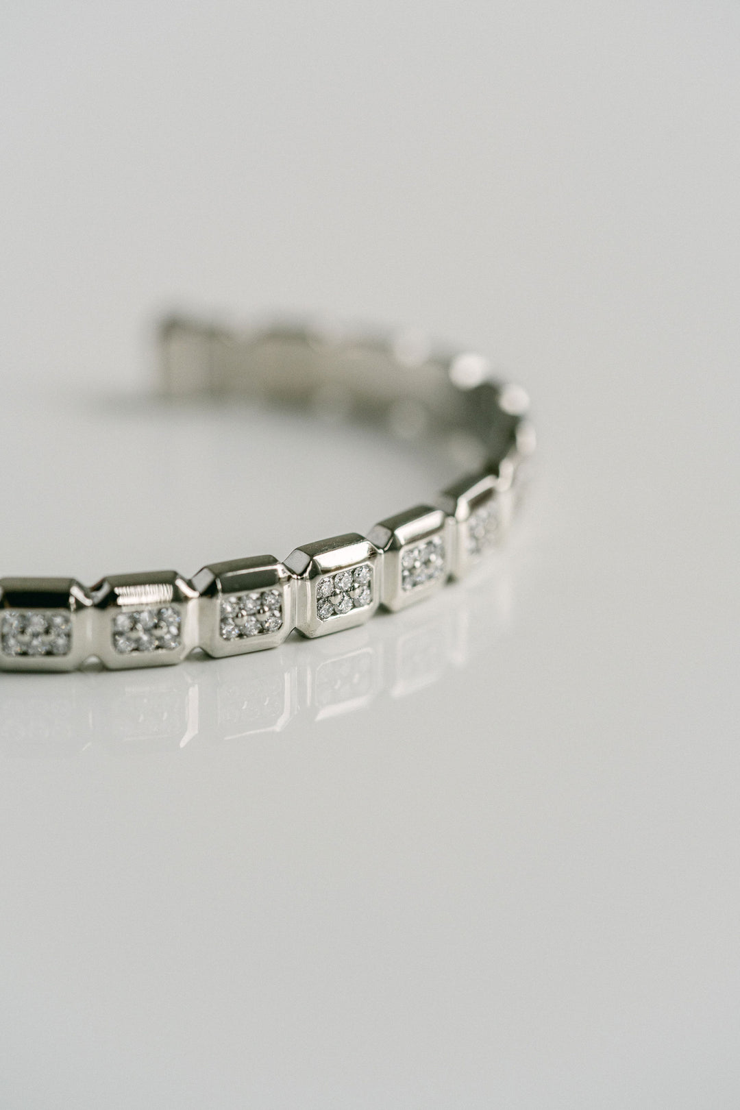 Faceted Geometric Diamond Pavè Cuff Solid 14k Yellow Gold, 14k White Gold - Spring Bridal 2024