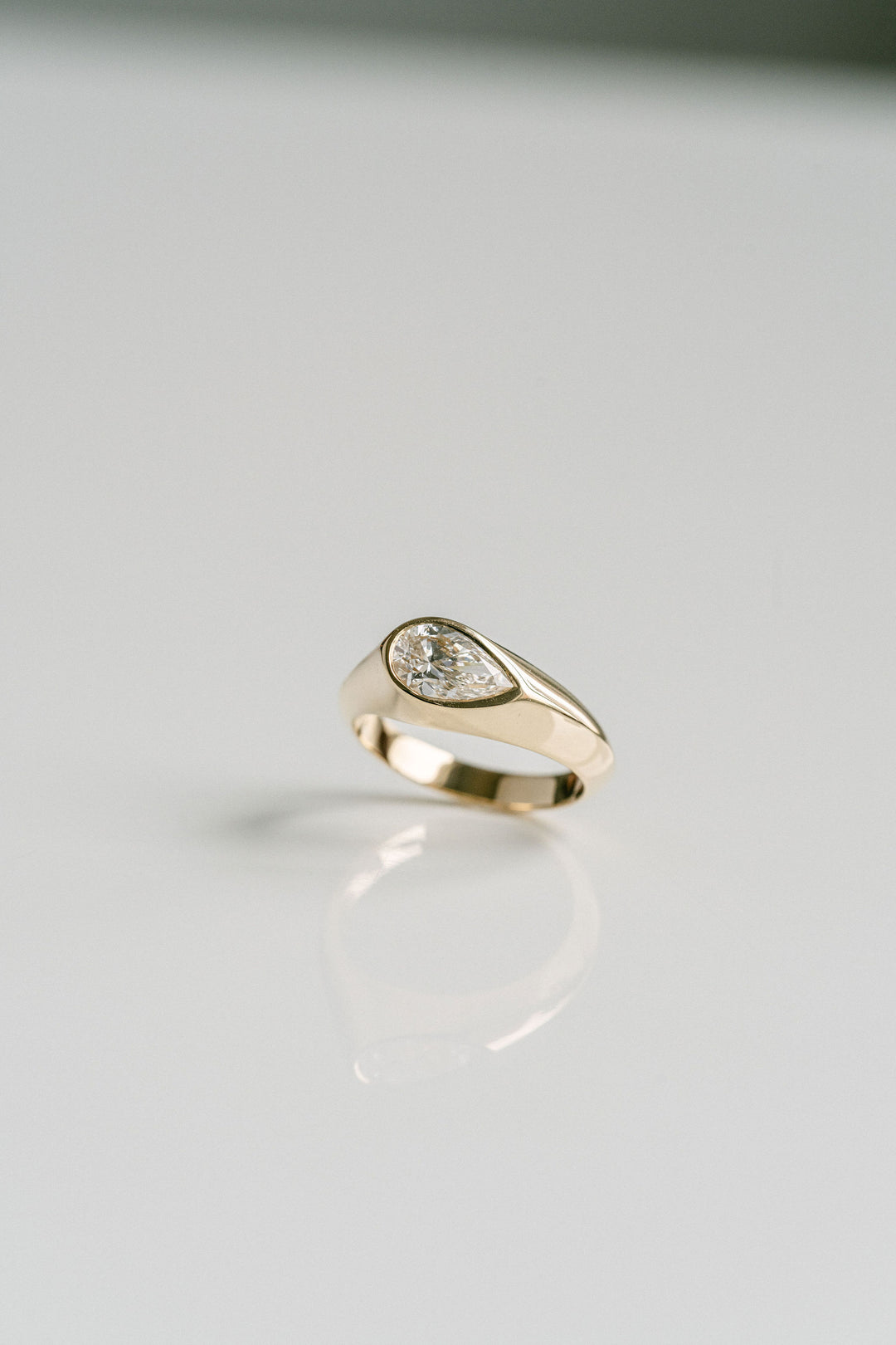 Pear Shape Offset Knife-Edge Signet Ring 14k YG - Cavalier Spring Bridal 2024