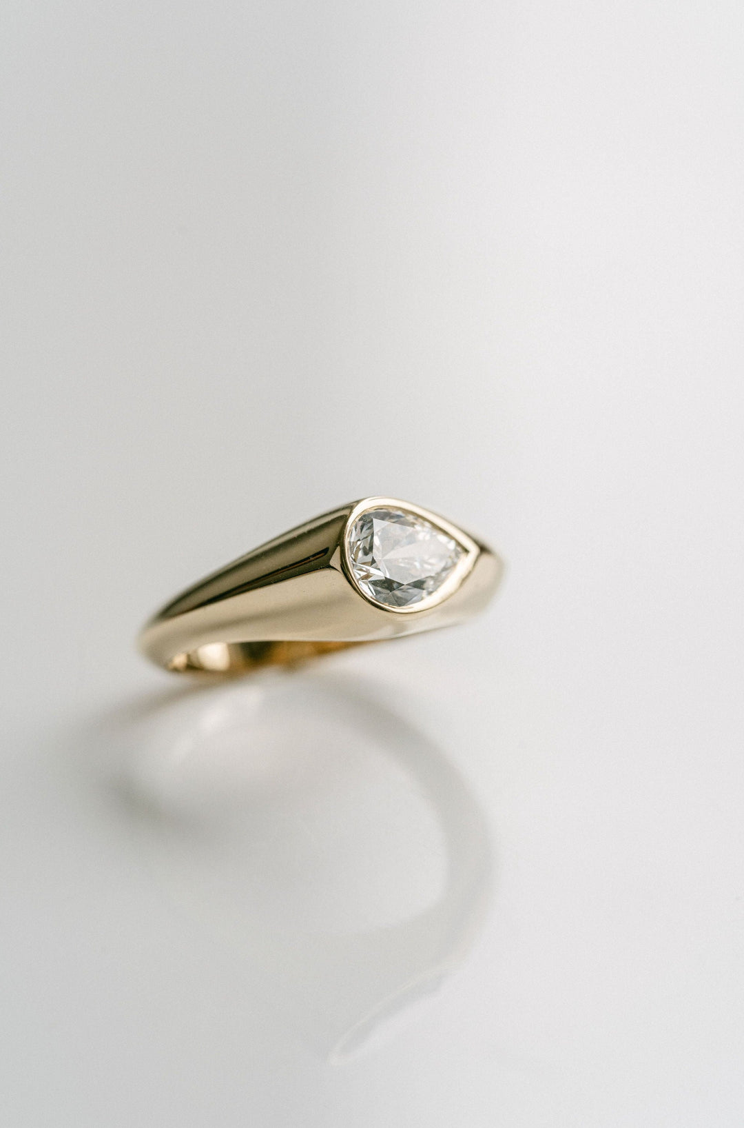 Pear Shape Offset Knife-Edge Signet Ring 14k YG - Cavalier Spring Bridal 2024