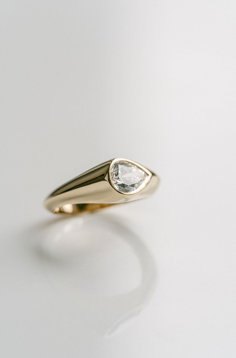 Pear Shape Offset Knife-Edge Signet Ring 14k YG - Cavalier Spring Bridal 2024