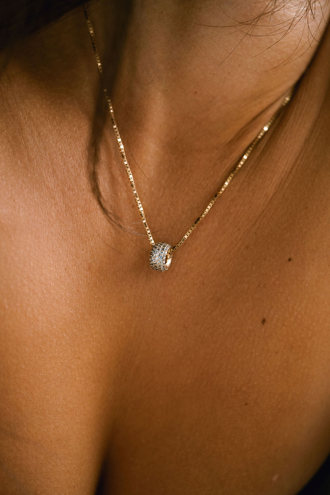 Blue-Green Sapphire Pavé Round Torus Pendant