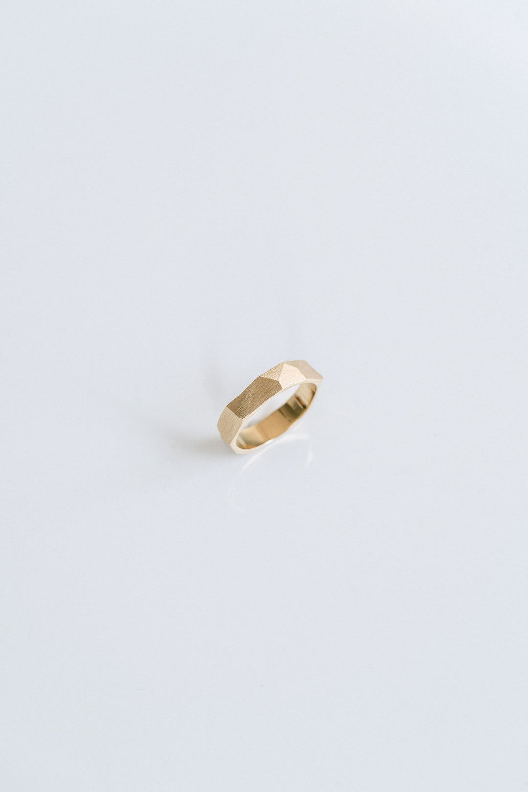 Brushed Faceted Mens Band