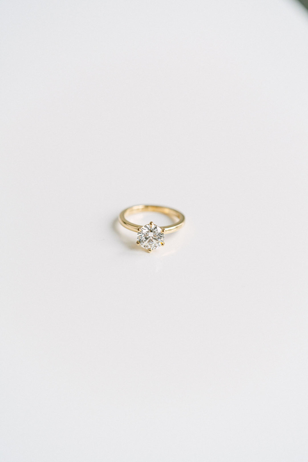 Round Brilliant Diamond Solitaire Engagement Ring With A 6-Prong Detail, 14k Yellow Gold