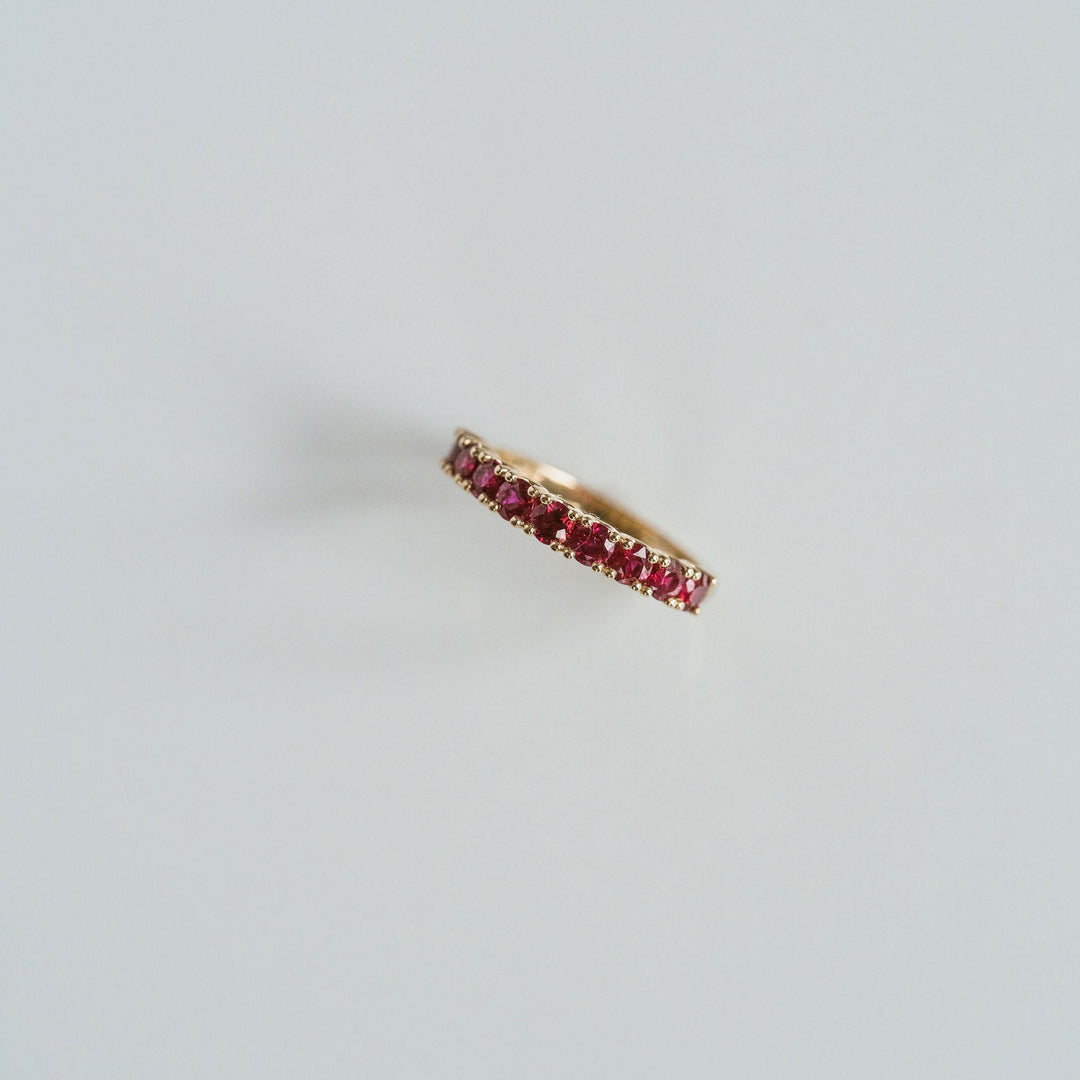 Round Ruby Dahlia Band - 3mm