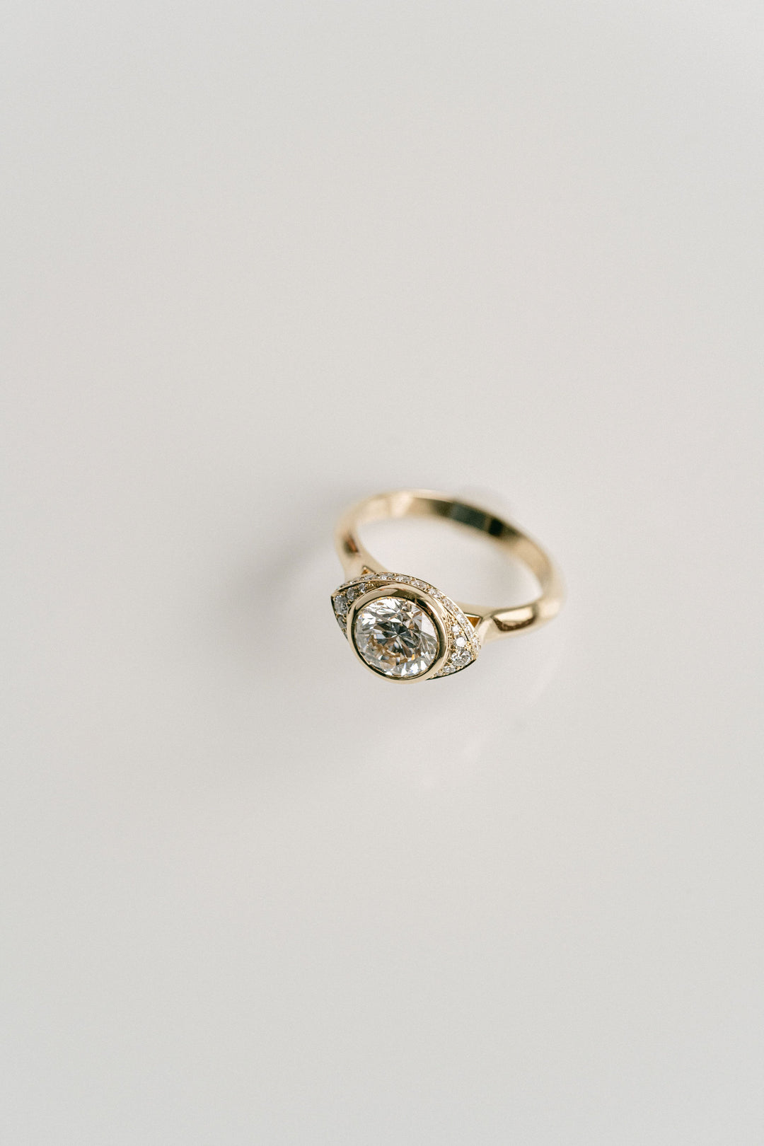 Cavalier Fine Jewelry - Round Brilliant Diamond With Diamond Eye Halo 14k Yellow Gold