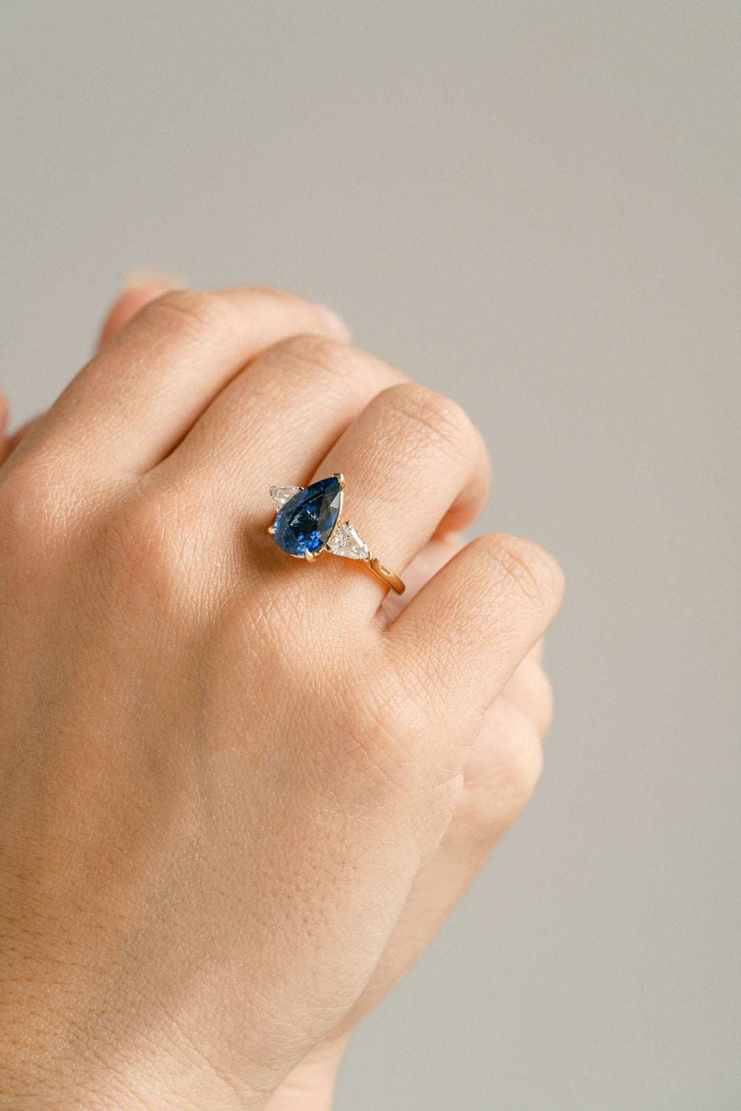Pear Shape Blue Sri Lankan Sapphire With Shield Shape Diamond Accents, 14k Yellow Gold