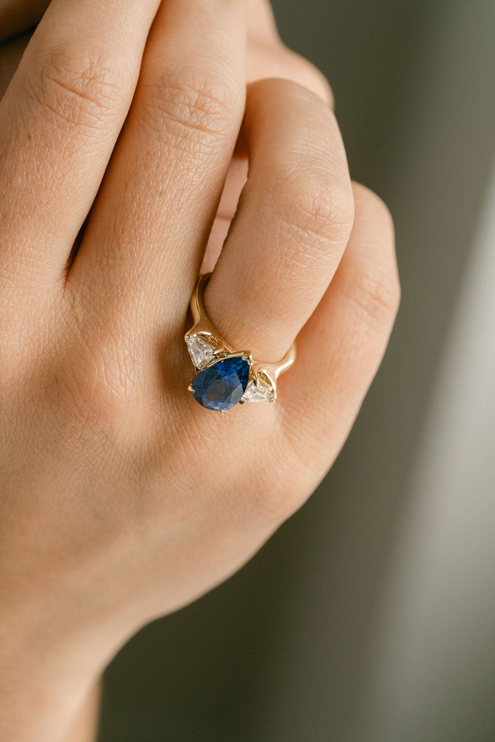 Pear Shape Blue Sri Lankan Sapphire With Shield Shape Diamond Accents, 14k Yellow Gold