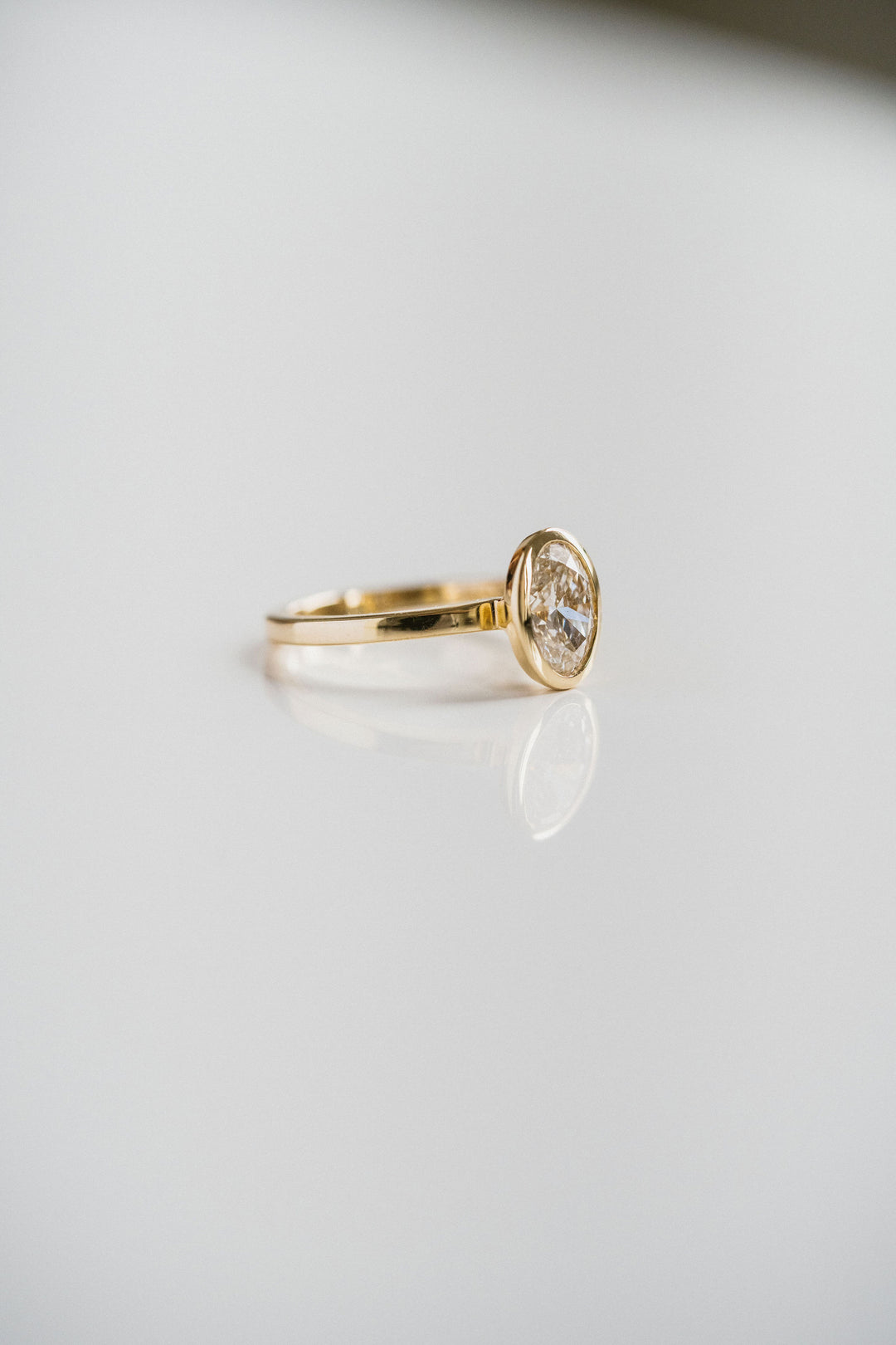 Oval Full Bezel Diamond