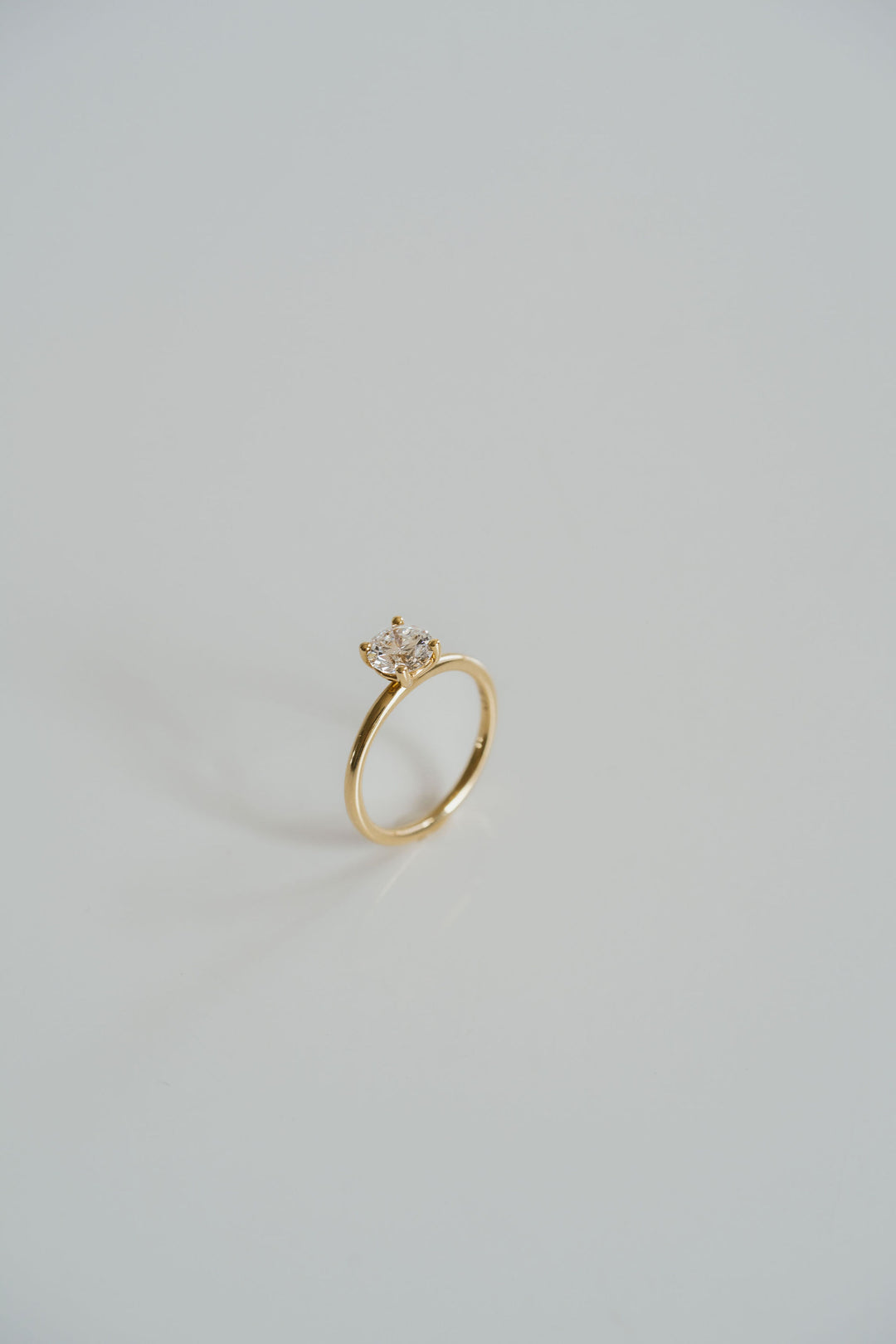 Round Brilliant Diamond Solitaire