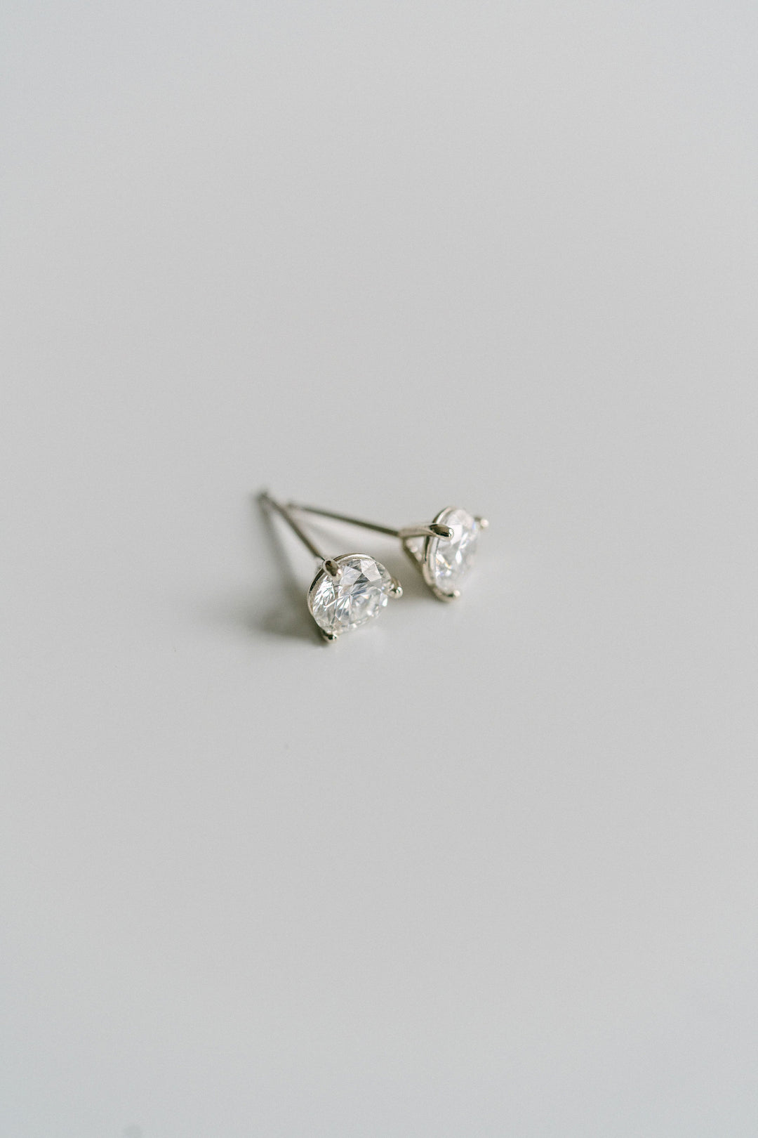 Round Diamond Classic Studs
