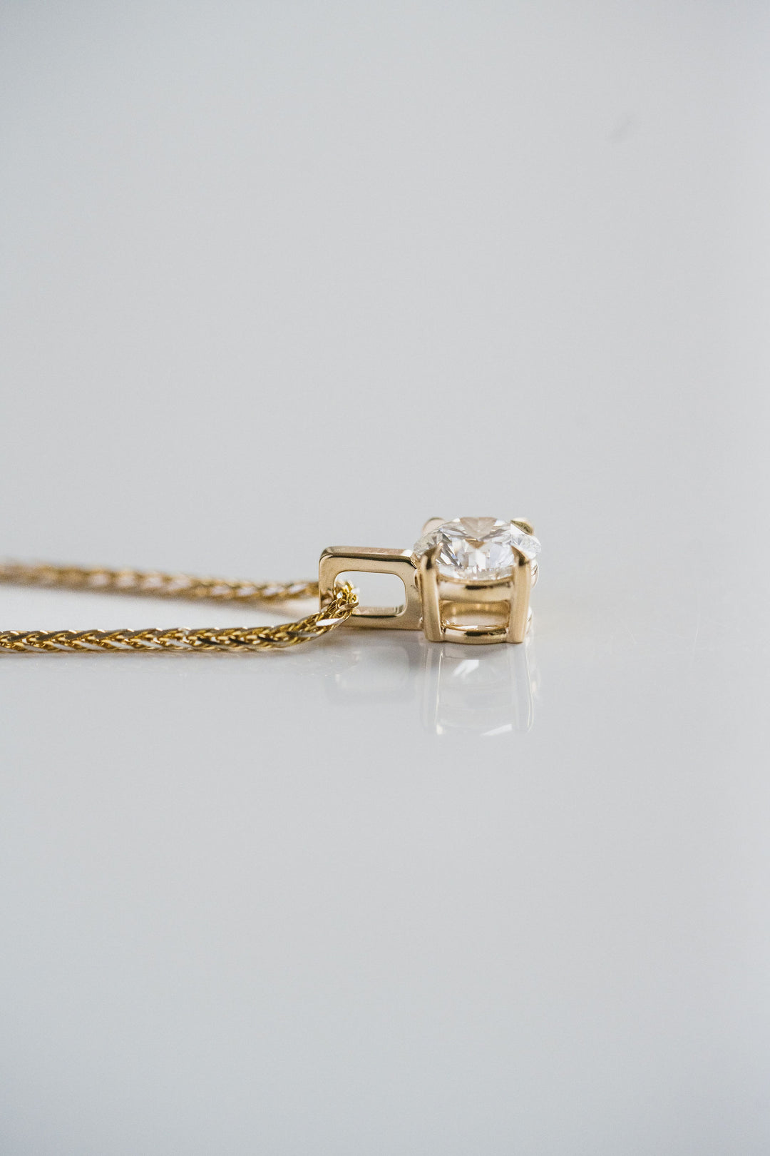 Round Diamond Solitaire Box Pendant