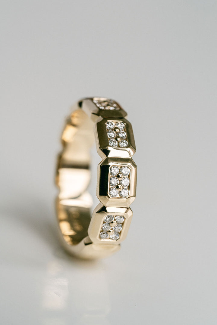 Faceted Geometric Diamond Pavè Mens Band