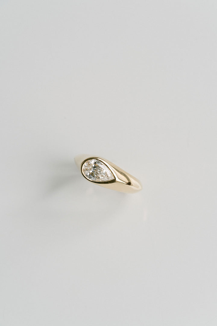 Pear Shape Offset Knife-Edge Signet Ring 14k YG - Cavalier Spring Bridal 2024