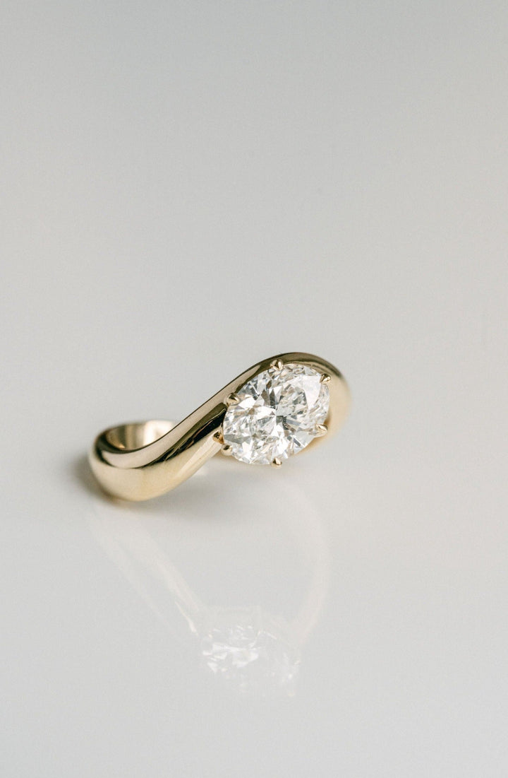 Oval Diamond Embrace Ring 14k YG - Spring Bridal 2024 Cavalier Collection