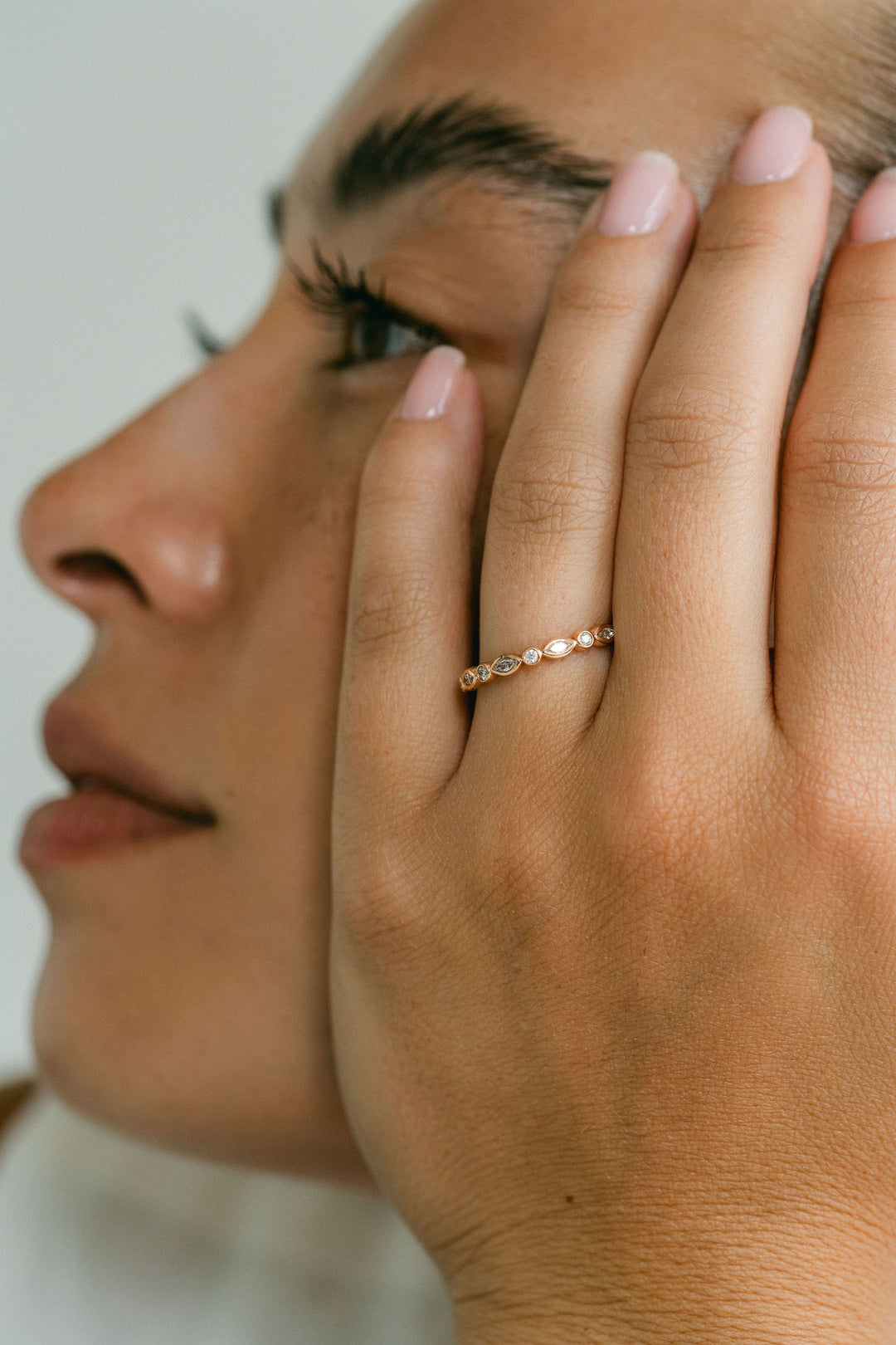Alternating Round and Marquise Diamond Bezel Band