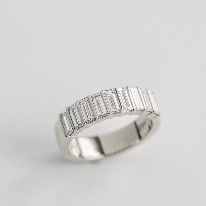 Baguette Diamond Bar Set Band