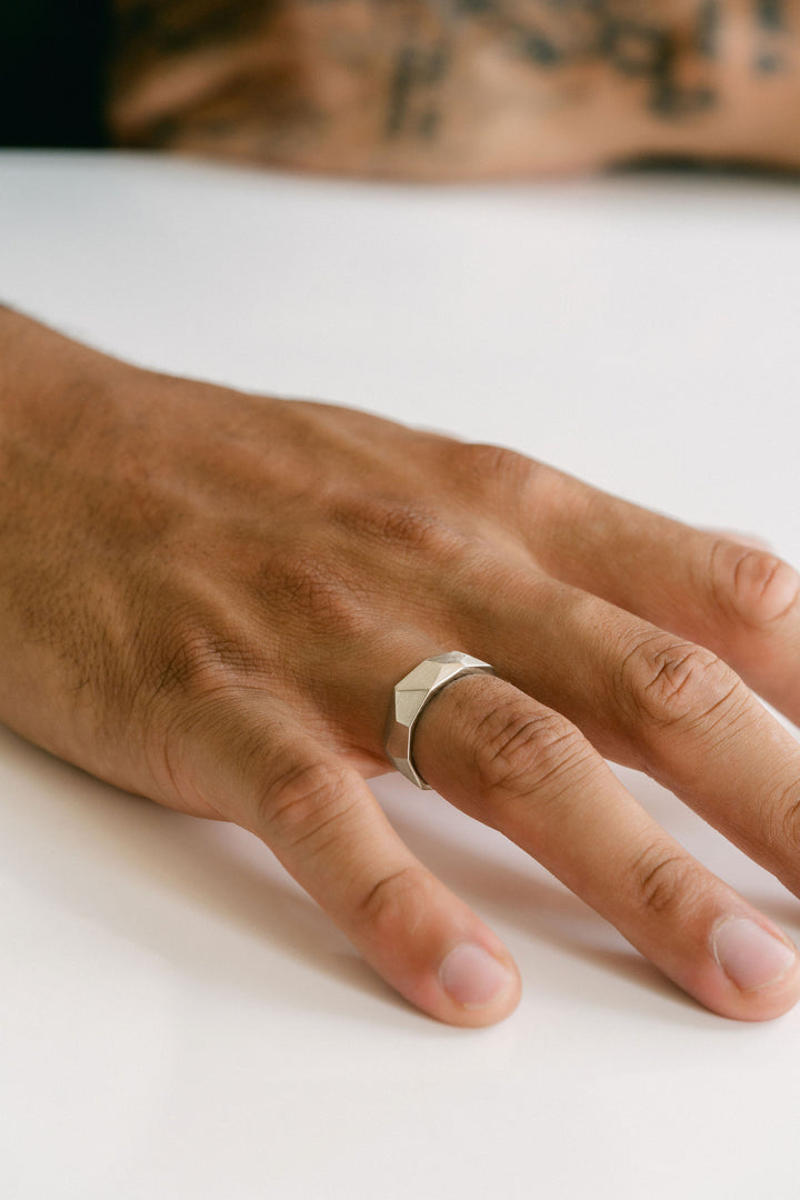 Brushed Faceted Mens Band