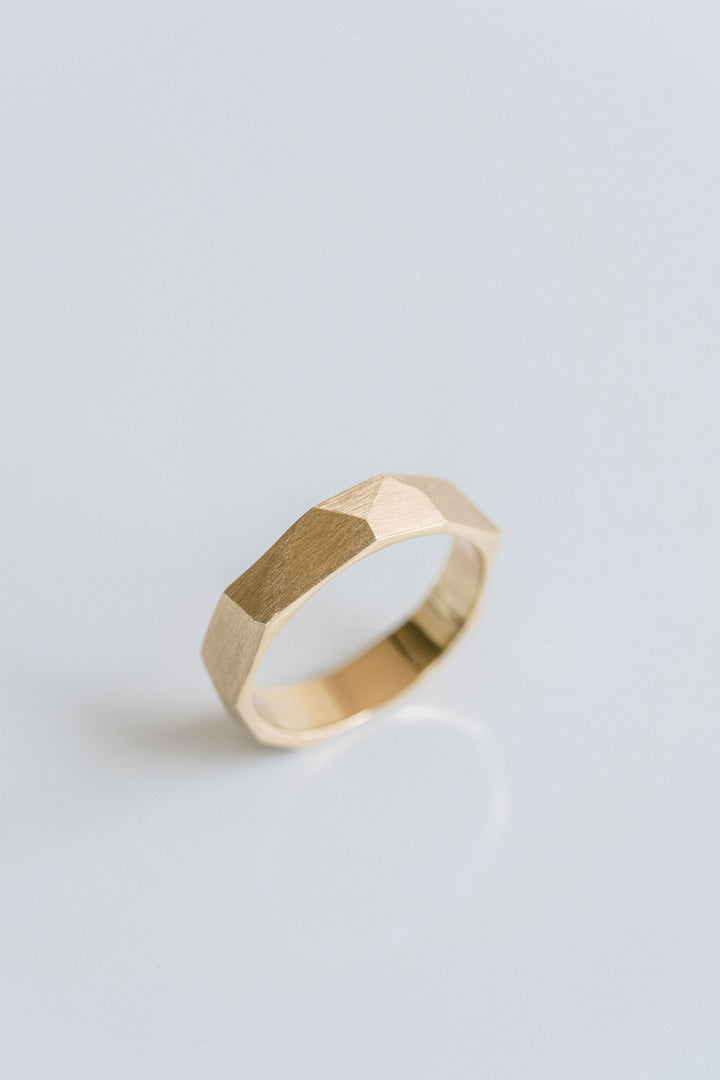 Brushed Faceted Mens Band