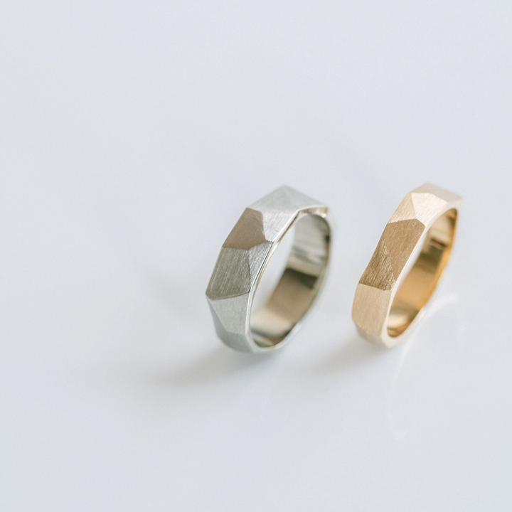 Brushed Faceted Mens Band