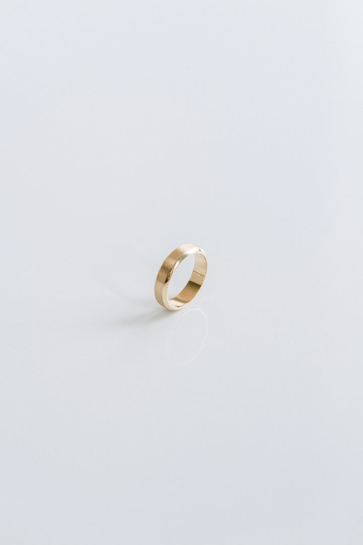 Brushed Flat Mens Band With Bevel Edge