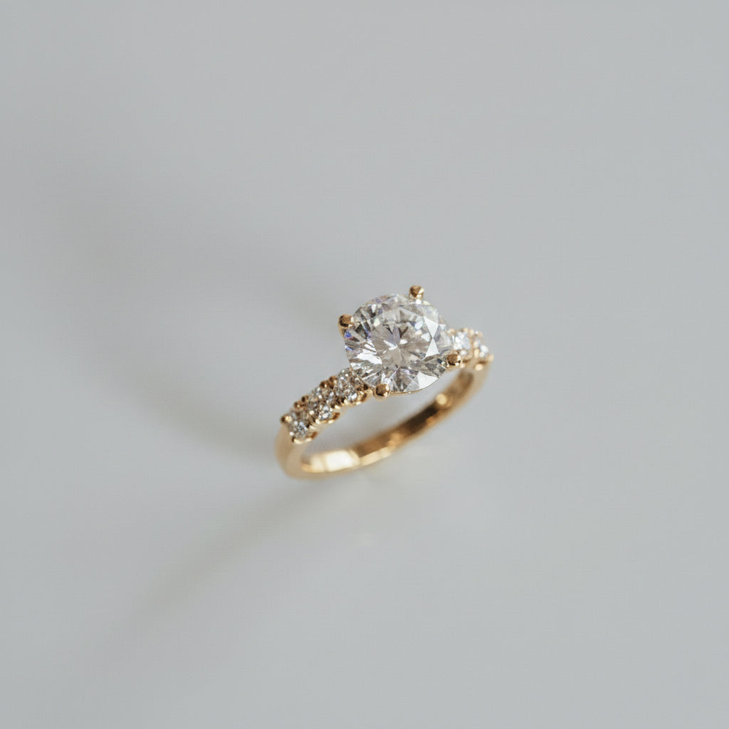 Round Brilliant Diamond Dahlia Ring