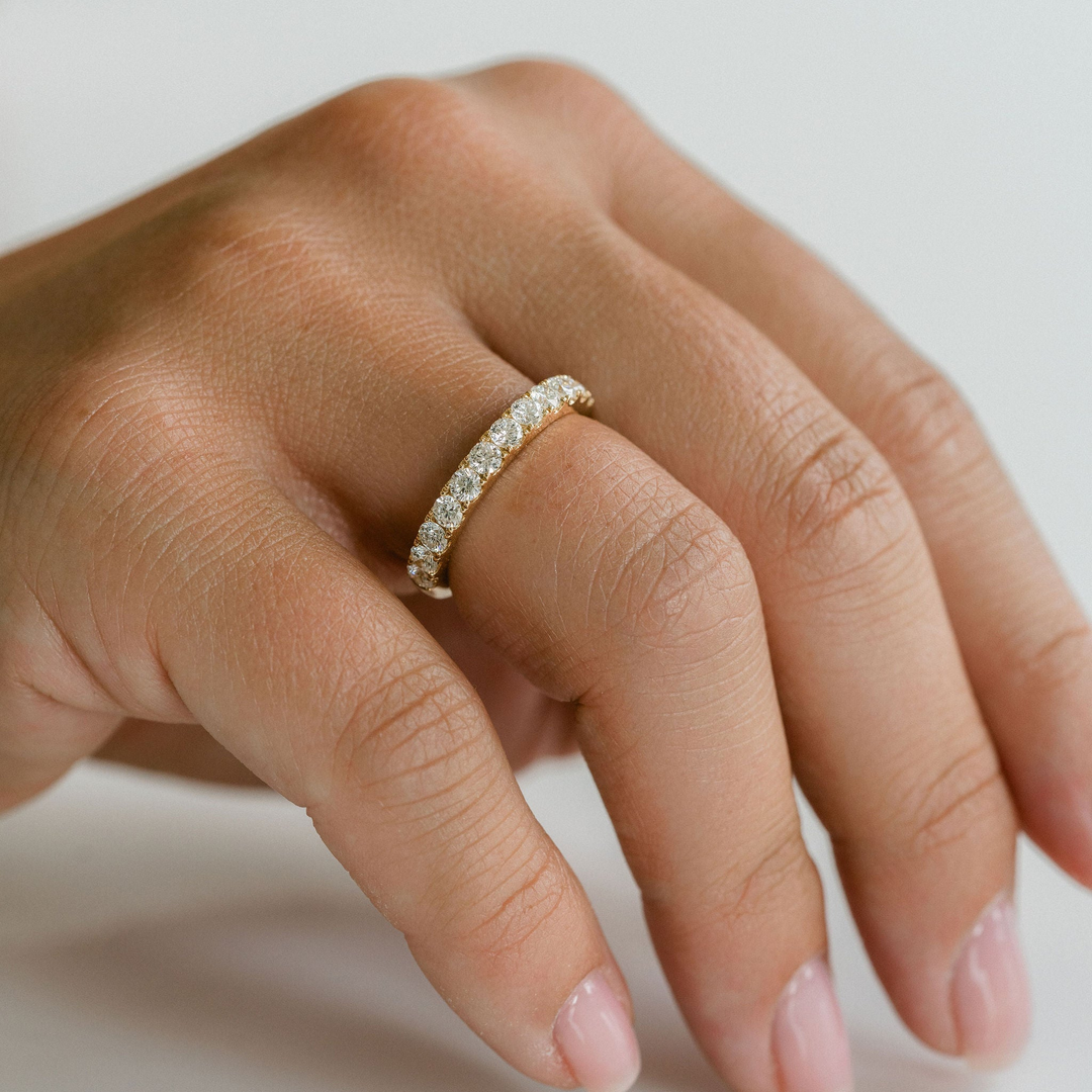 Diamond Pavè Band - 2.7mm