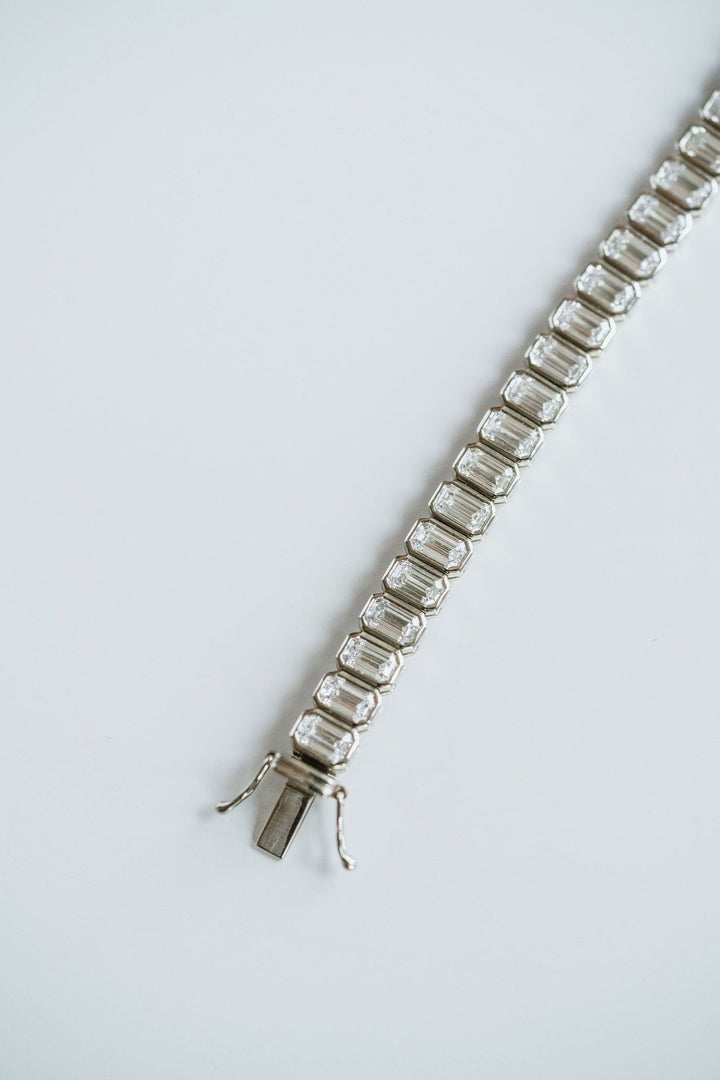 Emerald Cut Diamond Bezel Tennis Bracelet