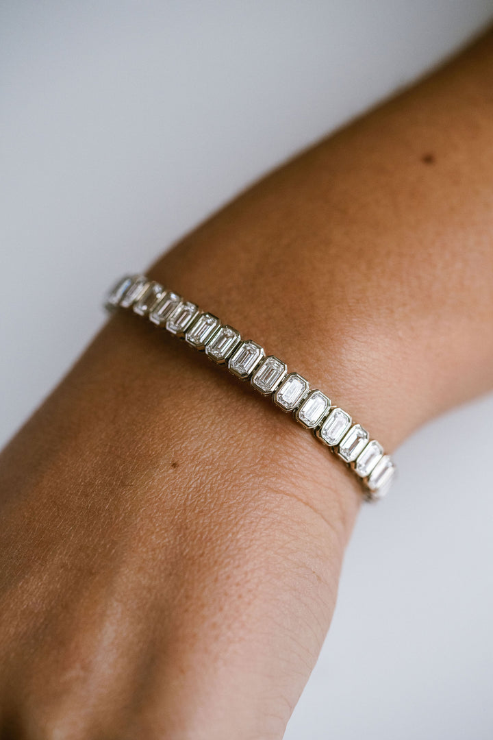 Emerald Cut Diamond Bezel Tennis Bracelet