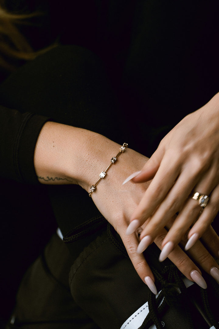 Emerald Cut East-West Diamond Gallery Bracelet