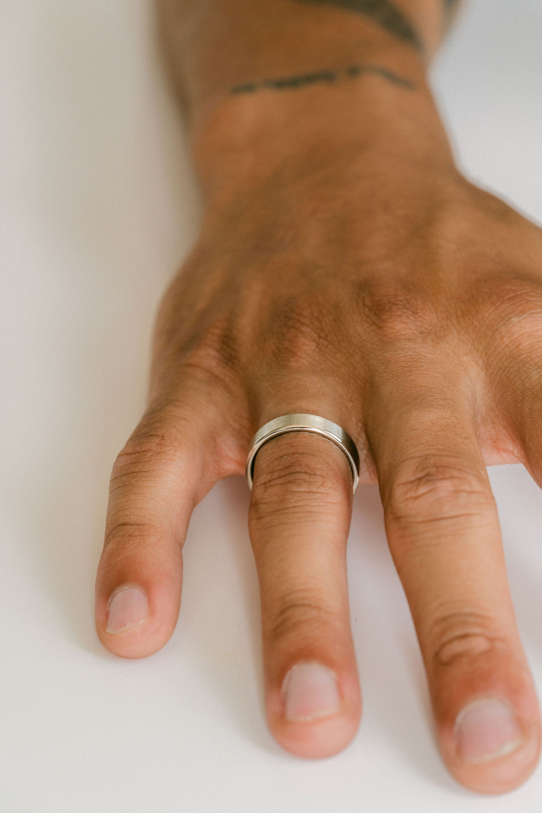 Flat Brushed Mens Band With Round Edge