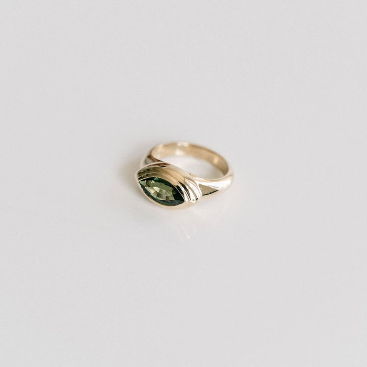 Marquise East-West Green Sapphire Retro Signet Ring