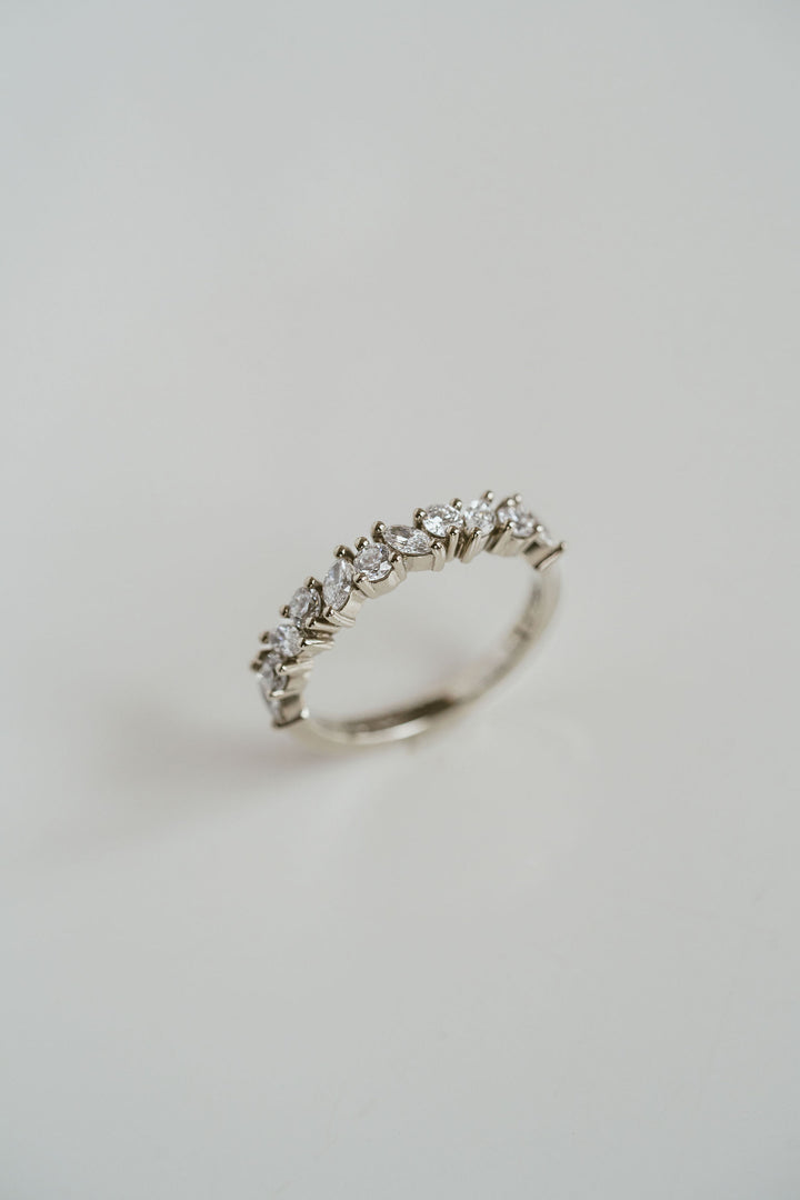 Marquise Cut and Round Brilliant Diamond Alternating Band - 4.0mm