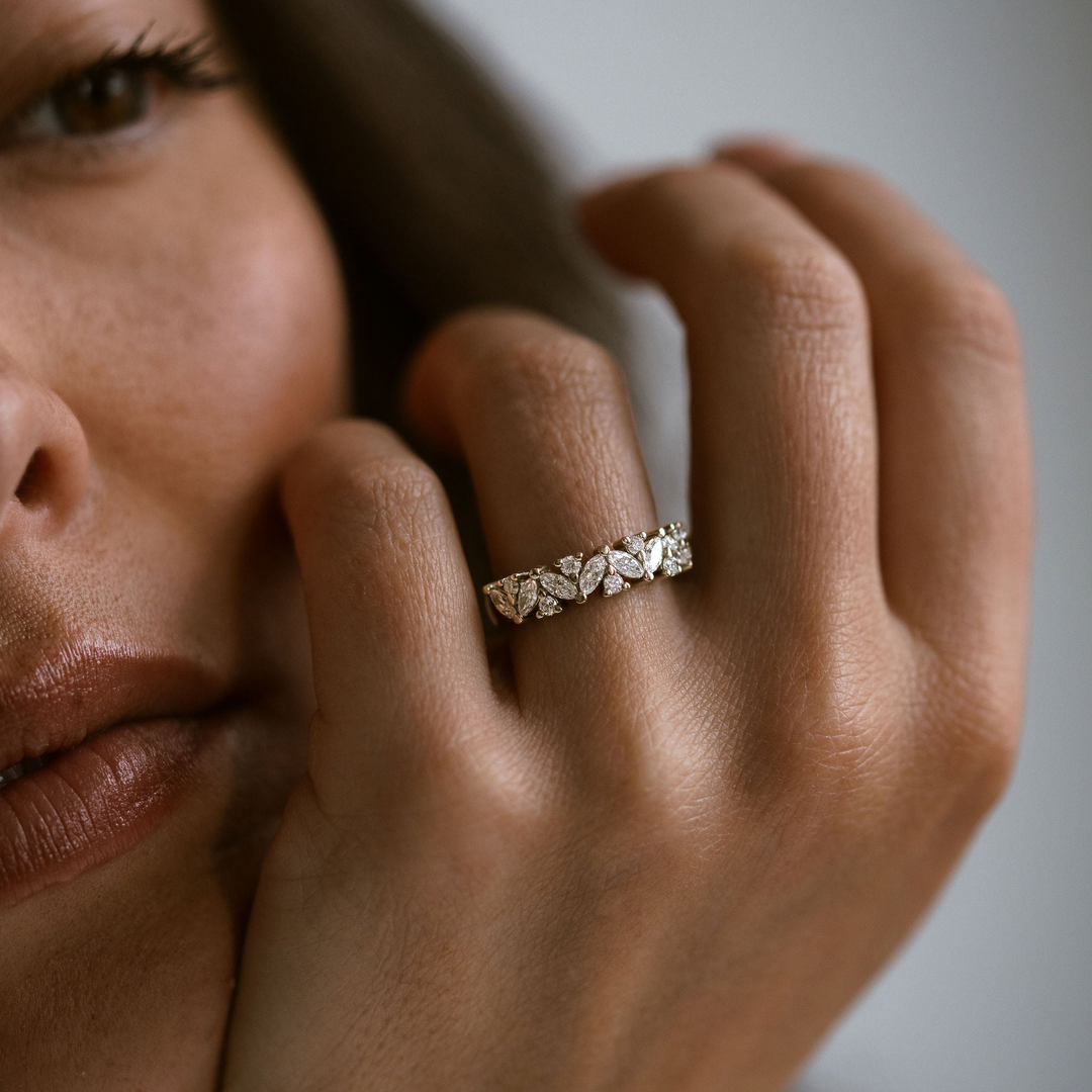 Marquise Cut and Round Brilliant Diamond Alternating Band - 5.0mm
