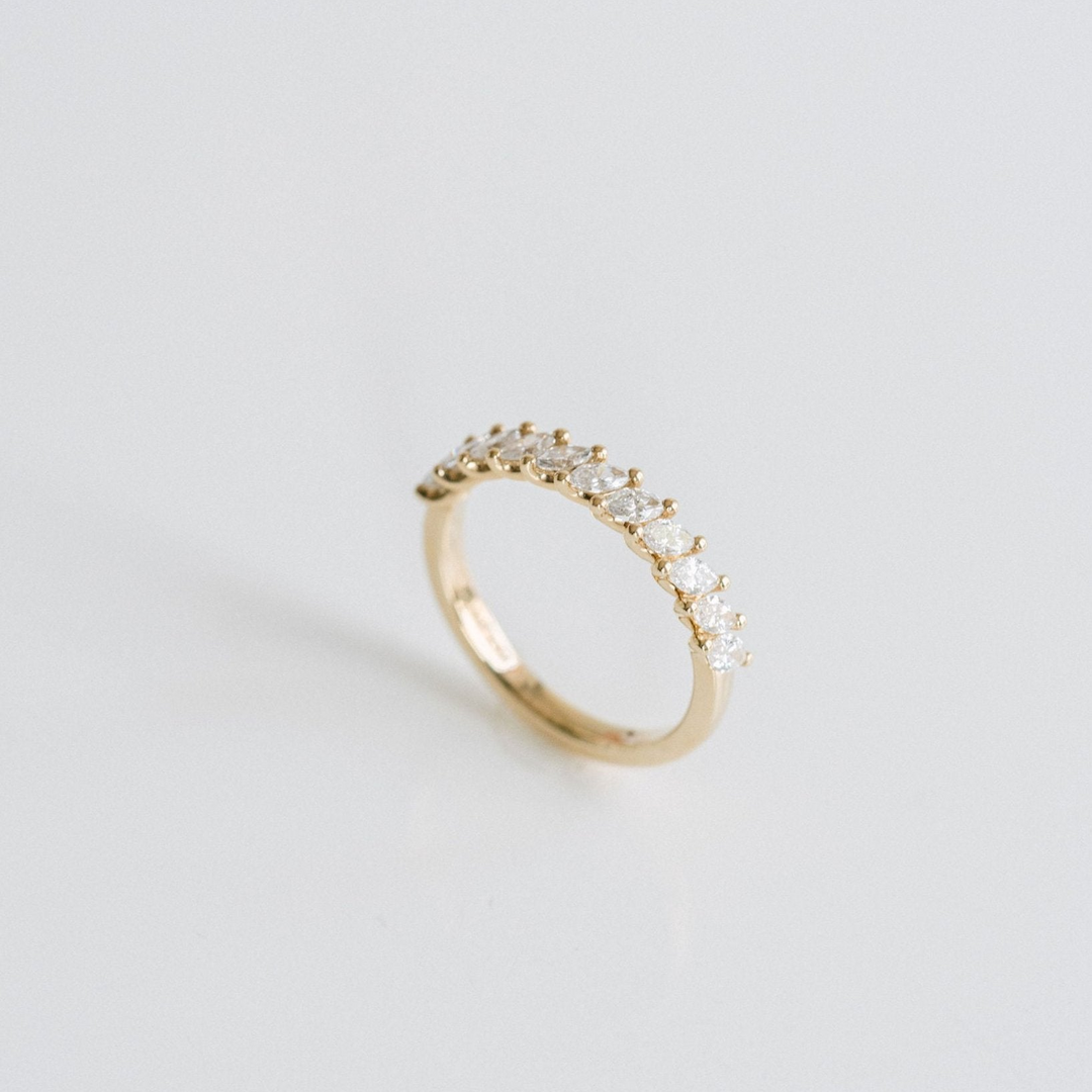 Marquise Diamond Scallop Band