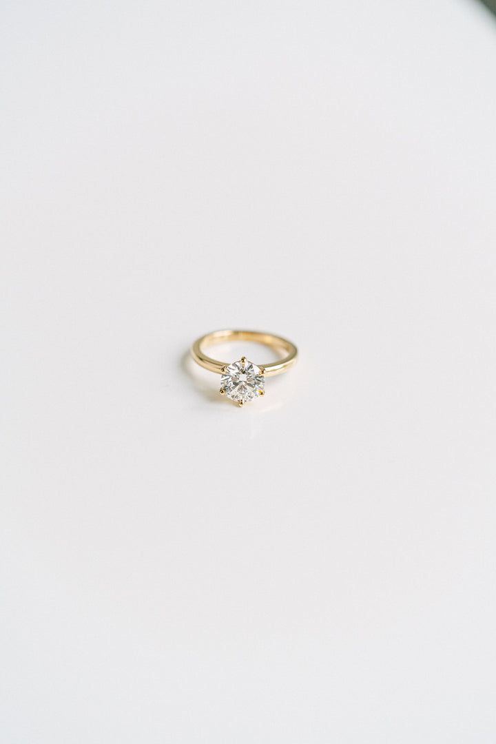 Round Brilliant Diamond Solitaire Engagement Ring With A 6-Prong Detail, 14k Yellow Gold
