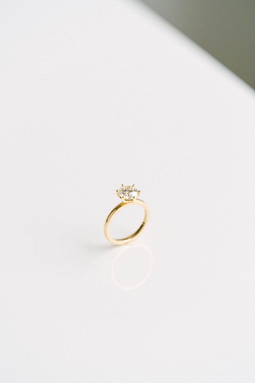 Round Brilliant Diamond Solitaire Engagement Ring With A 6-Prong Detail, 14k Yellow Gold