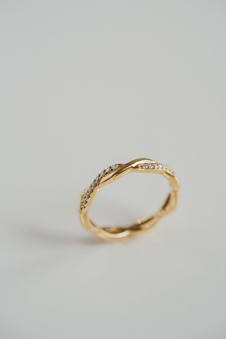 Weave Band - 1 Row of Diamonds