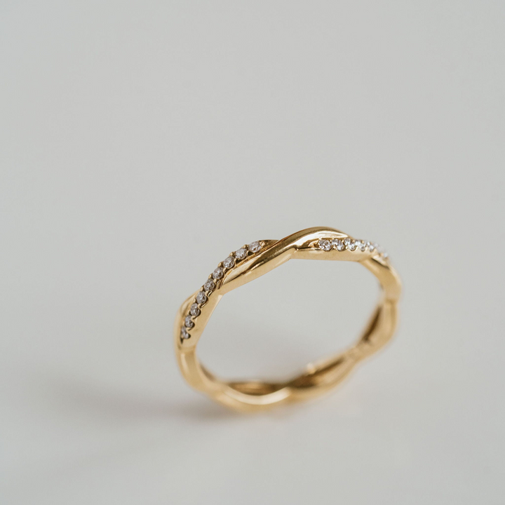 Weave Band - 1 Row of Diamonds