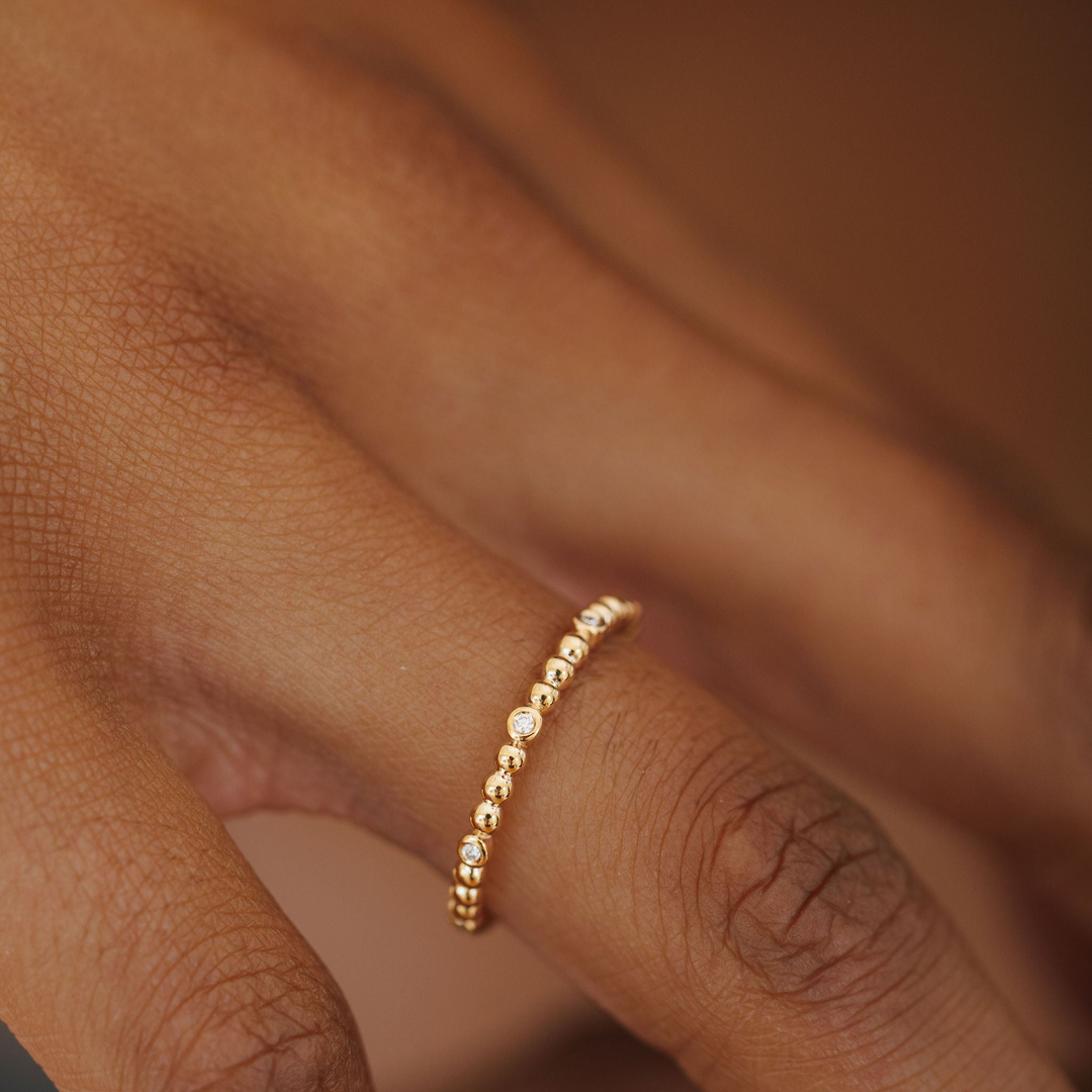 Spheres Diamond Band