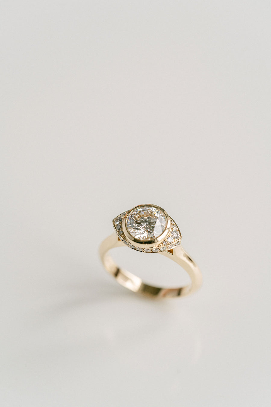 Cavalier Fine Jewelry - Round Brilliant Diamond With Diamond Eye Halo 14k Yellow Gold