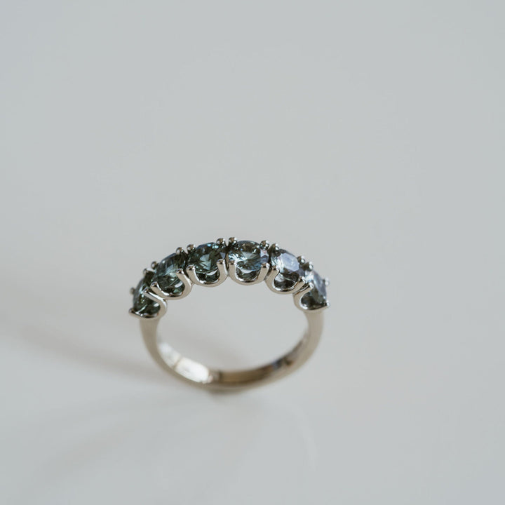 Round Blue-Green Sapphire Dahlia Band - 4.5mm
