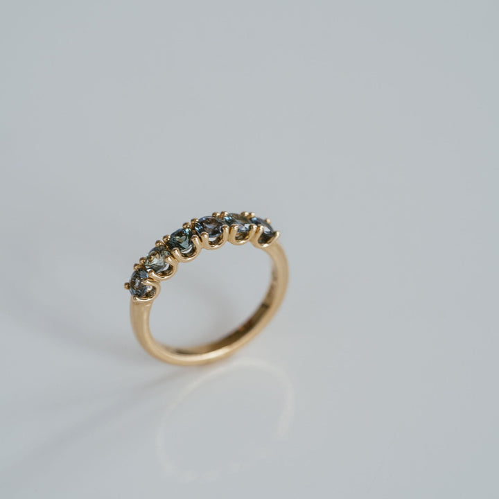 Round Blue-Green Sapphire Dahlia Band - 3.5mm