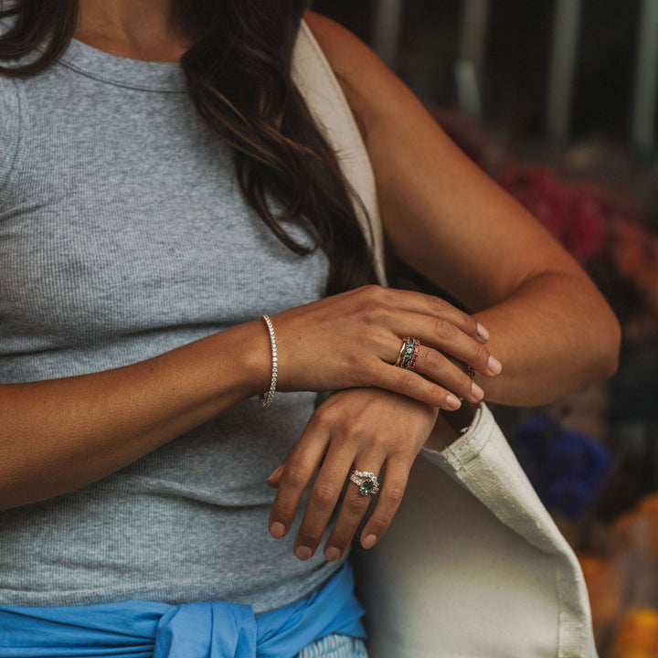 Round Orange Sapphire Dahlia Band - 3.5mm