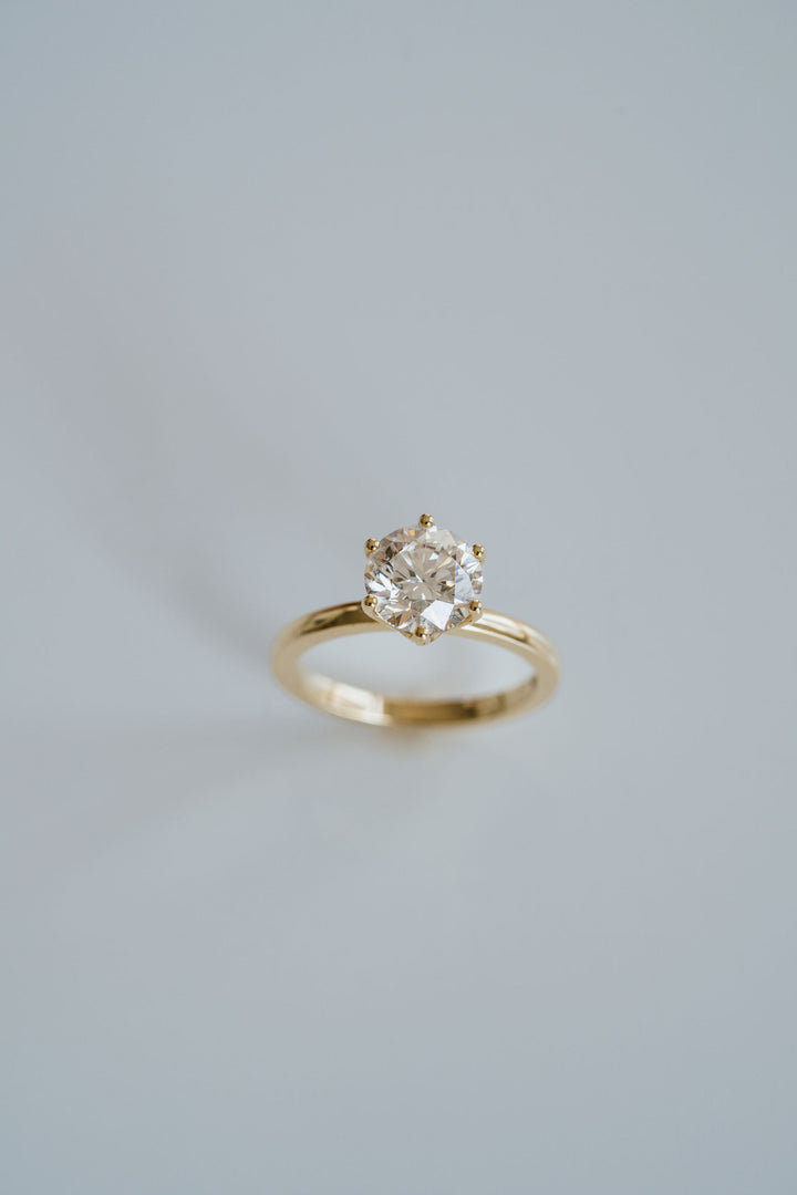 Round Brilliant Diamond Six Prong Tulip