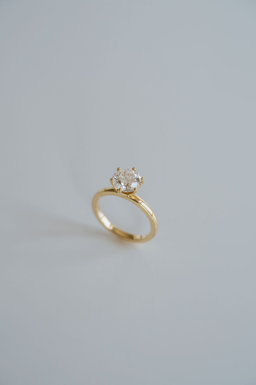 Round Brilliant Diamond Six Prong Tulip