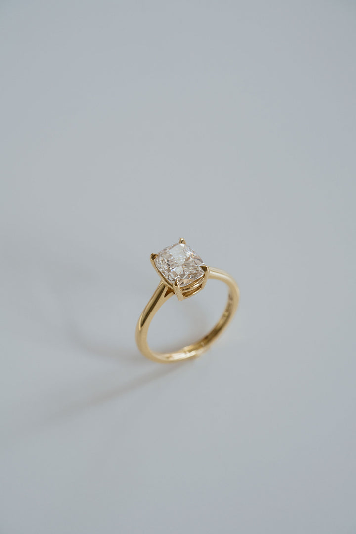 Elongated Cushion Cut Diamond Low-Set Dominion