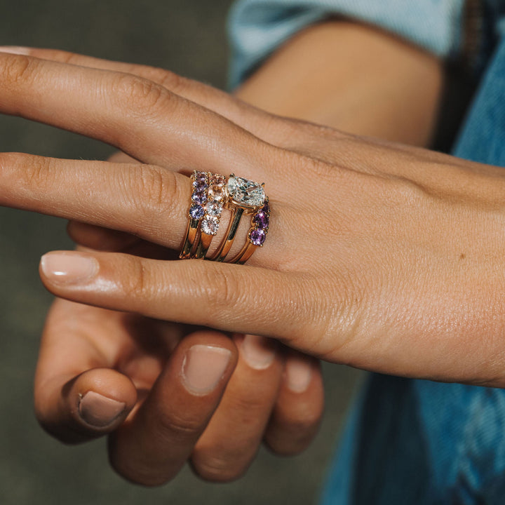 Round Pink Sapphire Dahlia Band - 4.0mm