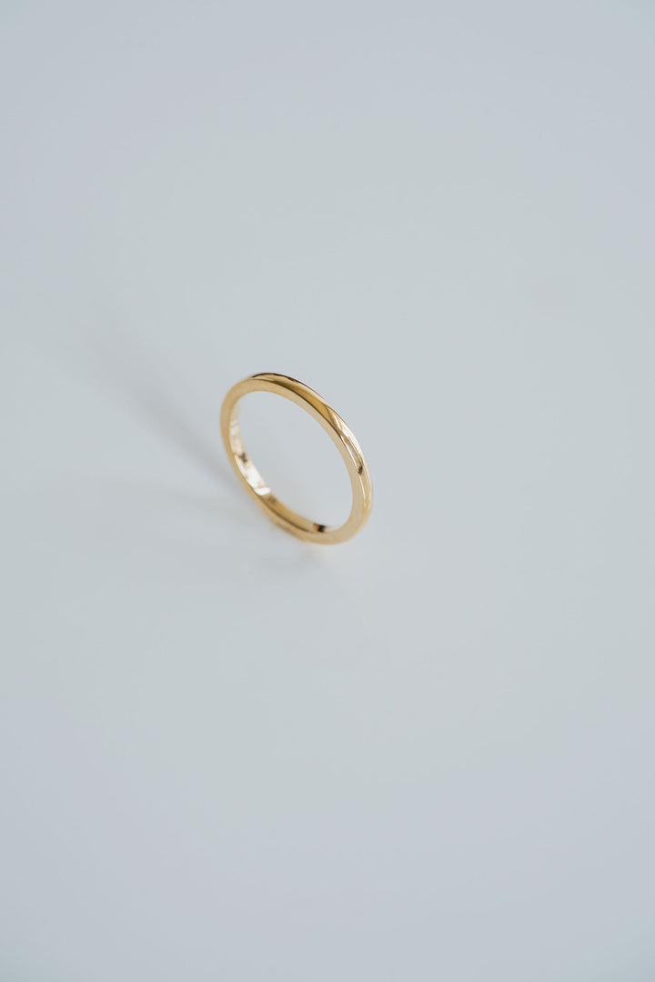 Rounded Polished Band