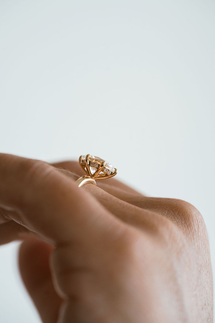 Oval Diamond Six Prong Solitaire With Collar