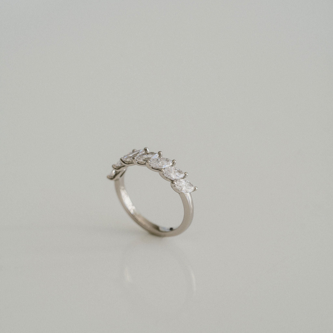 Marquise Diamond Scallop Band